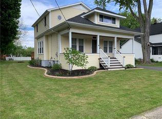 3604 Curtis Ave, Ransomville, NY 14131