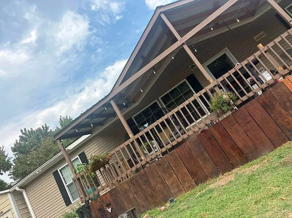 8434 Silver Rd, Ozark, AR 72949