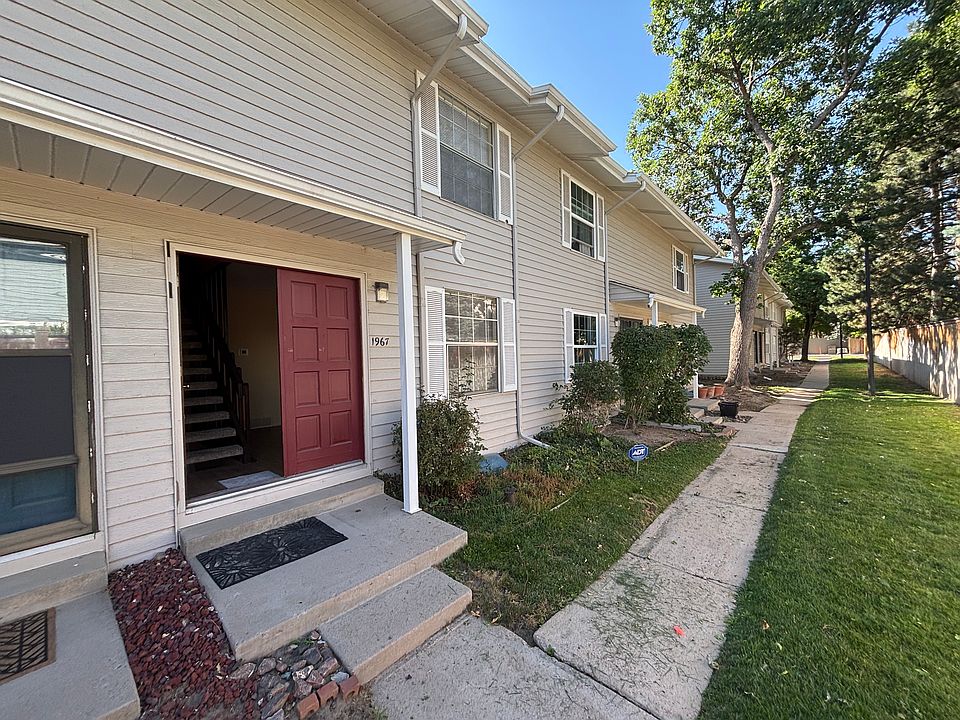 1st image of 1967 S Oakland Way