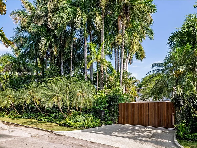 3600 Stewart Ave — Photo 53