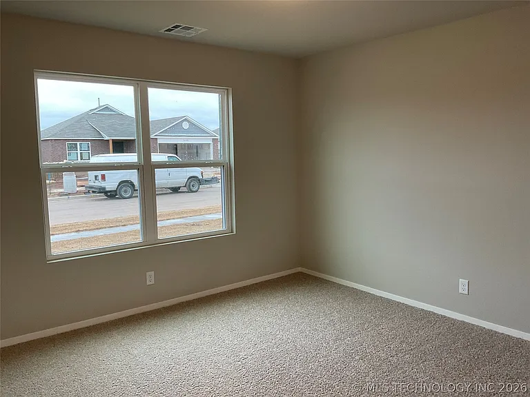 16123 S 87th East Ave — Photo 14