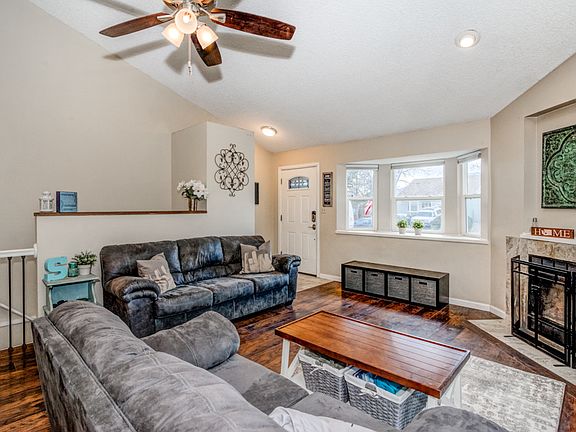 5th image of 3345 Monica Dr