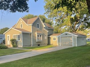 217 Dugan St S, Welcome, MN 56181