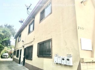 215 E 82nd Pl APT 2, Los Angeles, CA 90003