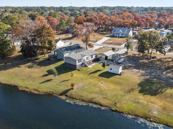 2157 Lakeside Avenue SW, Supply, NC 28462
