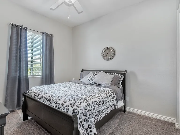 15262 W Garfield St — Photo 9