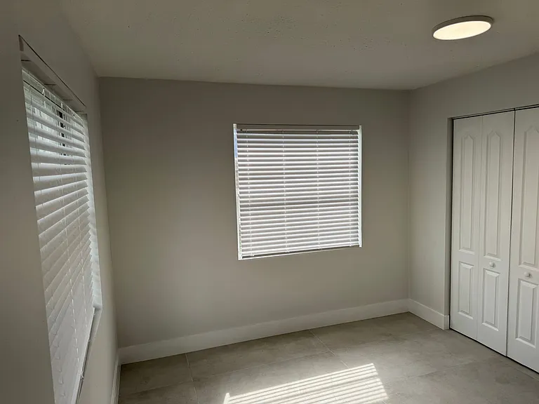 2300 E Crystal Lake Ave — Photo 17