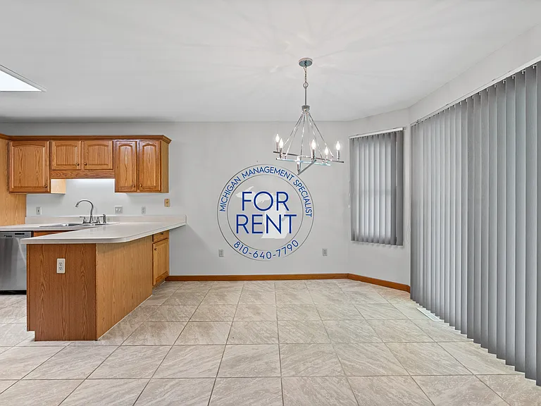 3263 Silverwood Dr #1 — Photo 14