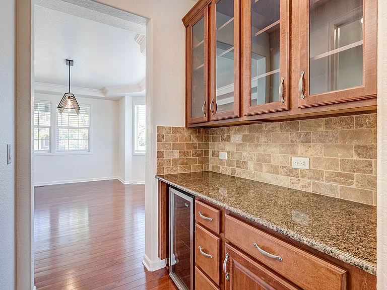 10732 Hillsboro Cir — Photo 9