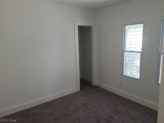 5th image of 10124 Ostend Ave