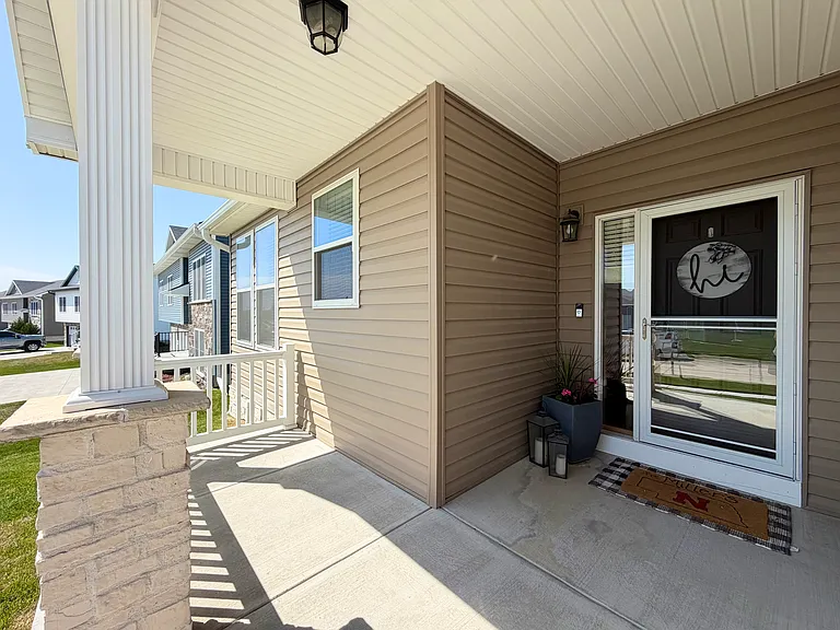 7832 Nicole Ln — Photo 6