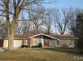 116 Campanile Dr, East Peoria, IL