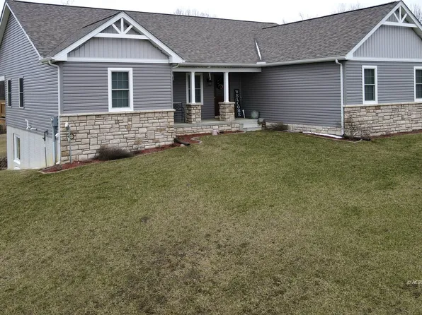 14734 S Perry Rd, Laurelville, OH 43135