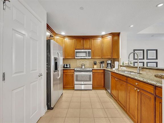 5th image of 7659 Whisper Way APT 102