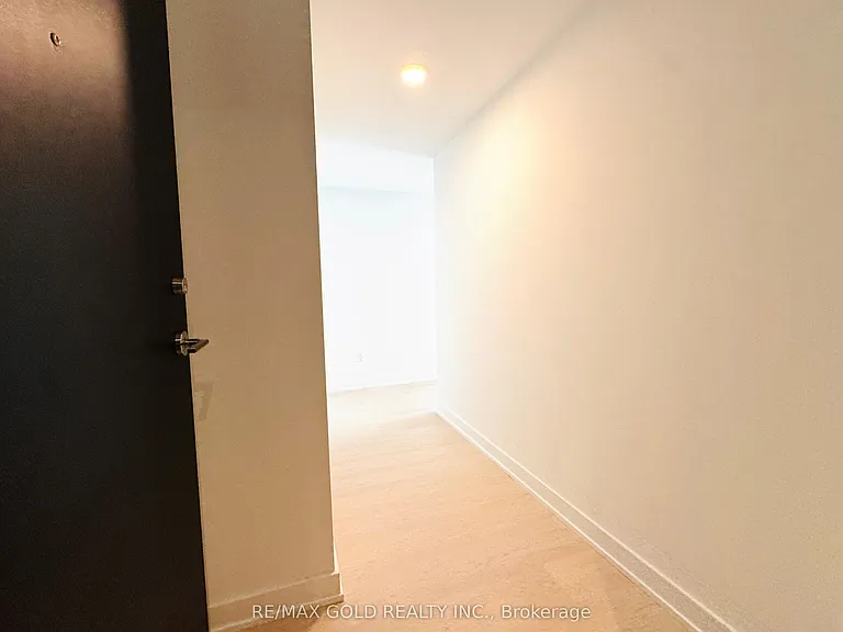 252 Church St #5106 — Photo 11