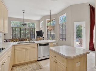 8106 N Savannah Circle, Davie, FL 33328