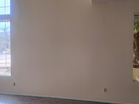 3rd image of 371 Steiner Dr