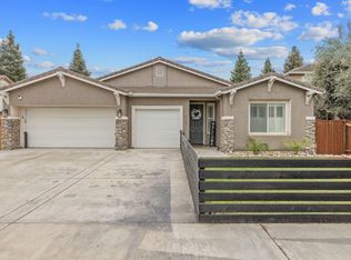 6109 W Delaware Court, Visalia, CA 93291
