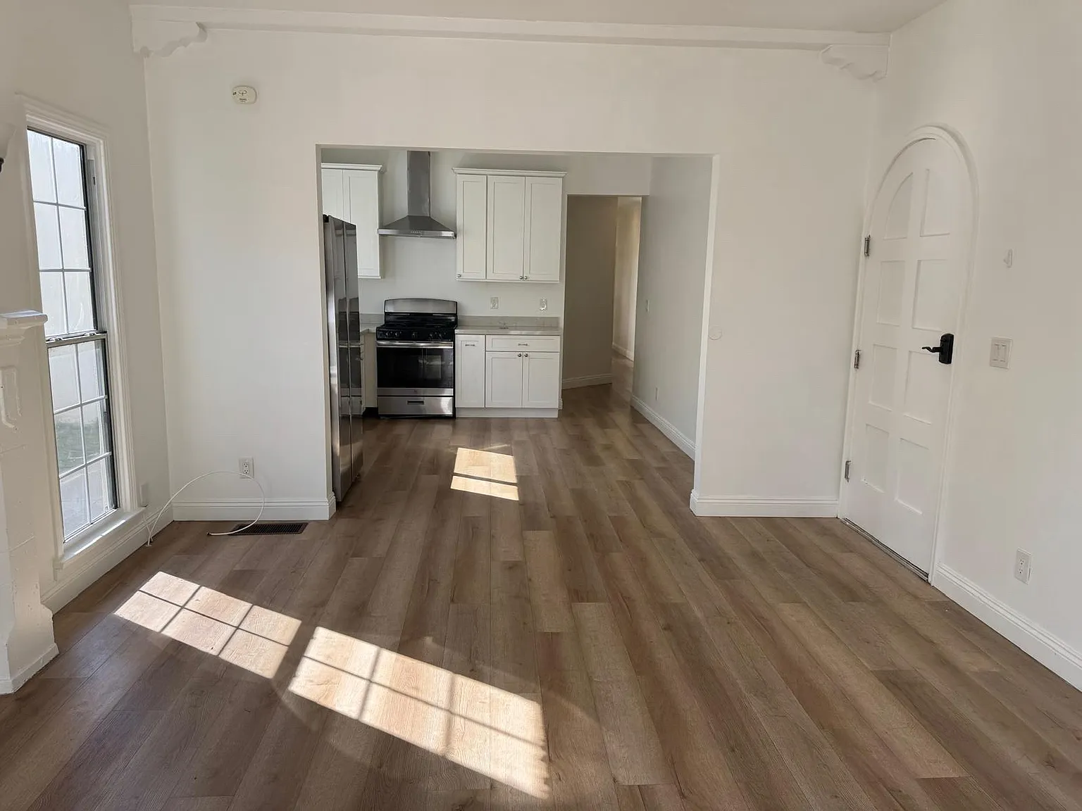 3 bed, $3,700 — Photo 4