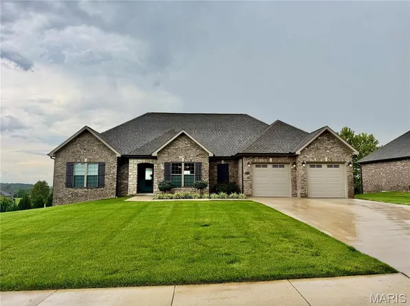 6014 Cardrona Dr, Cape Girardeau, MO 63701