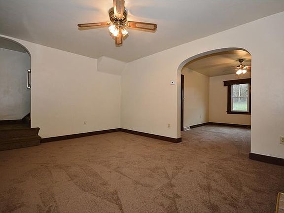 3rd image of 2807 Brentwood Ave