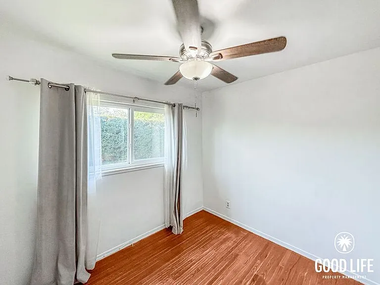 1770 W Chateau Ave — Photo 20