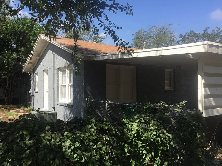 BACK OF HOUSE