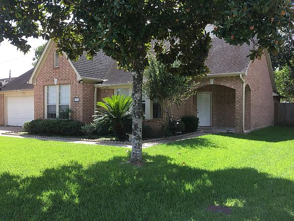 2nd image of 1117 Downing Cir