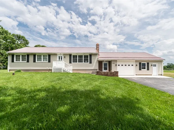 7973 State Street Rd, Batavia, NY 14020