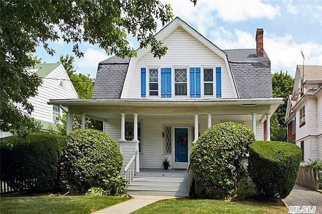 1st image of 41 Yale Pl