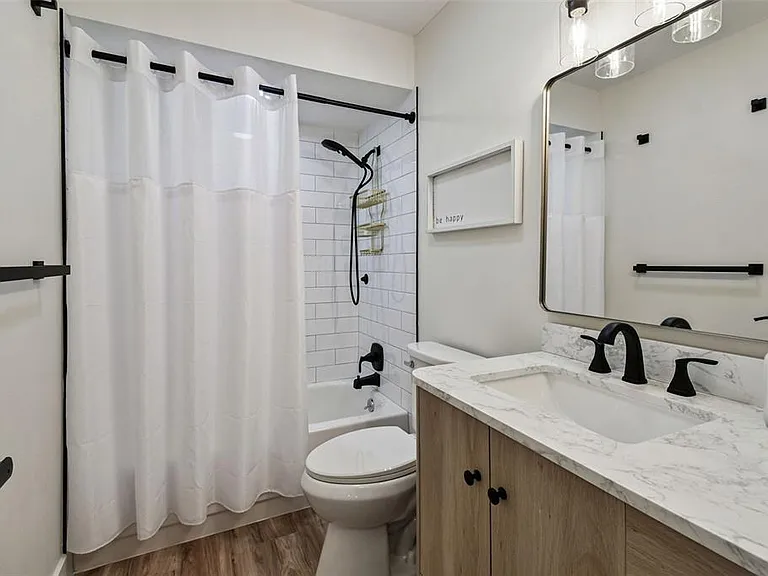 9032 Mission Oaks Blvd #F — Photo 22
