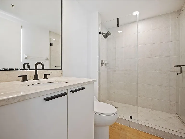 14951 Royal Oaks Ln #1001 — Photo 37
