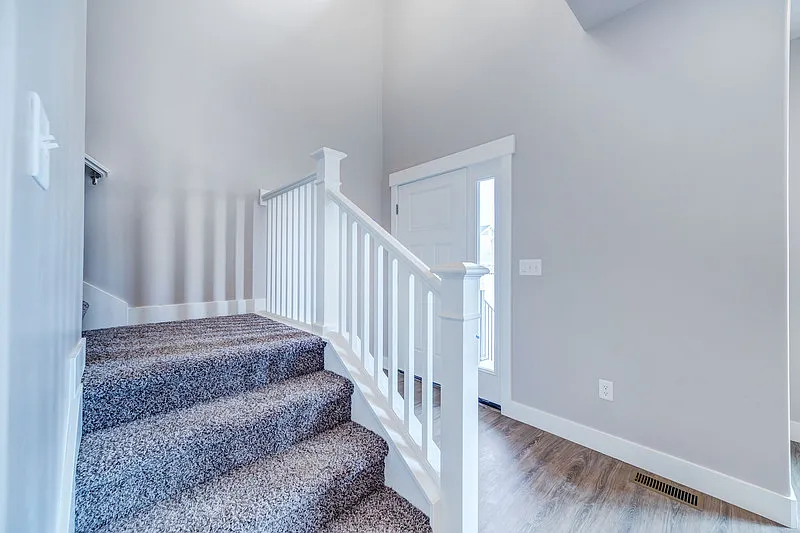 4 bed, 3.5 bath, 2300 sqft, $500 — Photo 3