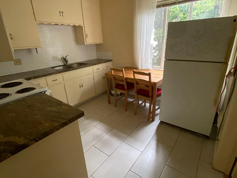 1715 Spruce St #9 — Photo 29