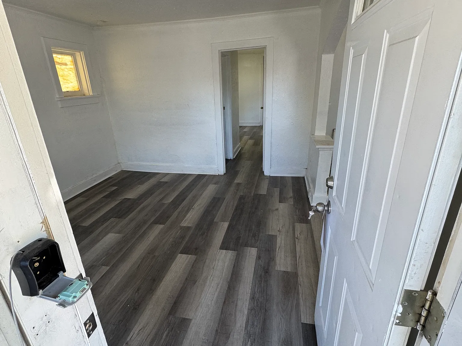 2 bed, 864 sqft, $1,150 — Photo 2