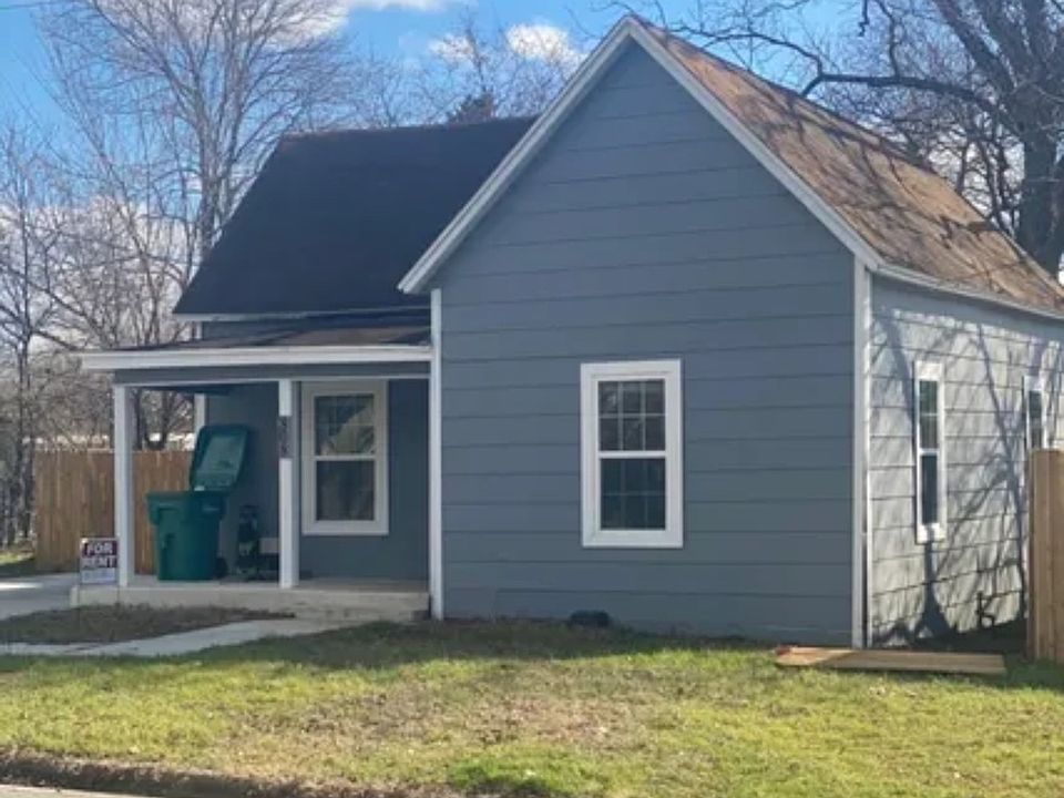 1st image of 808 E Wells Ave