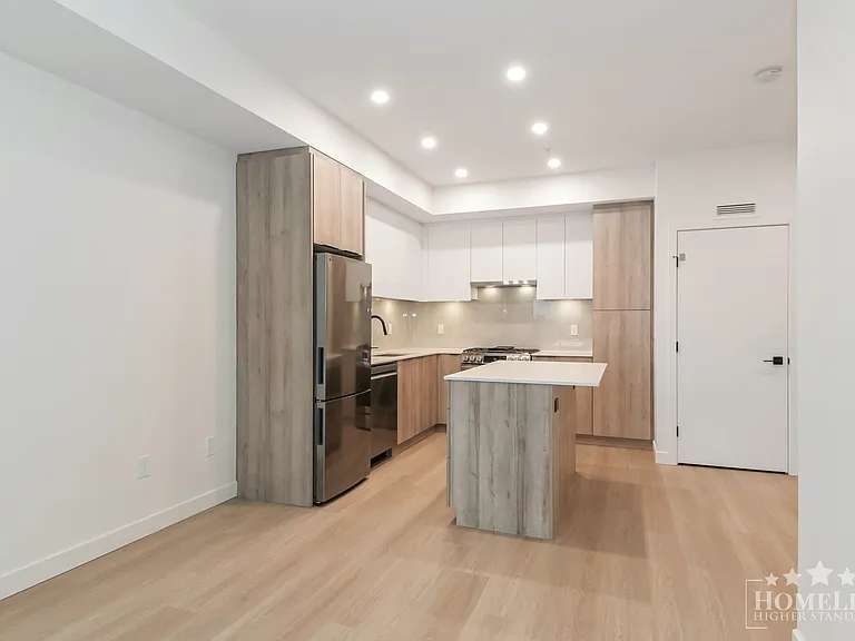 7980 206a St #614 — Photo 6
