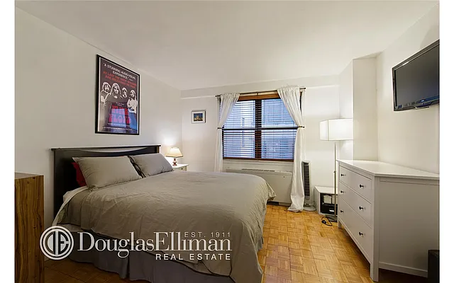 Sold by Douglas Elliman | media 13