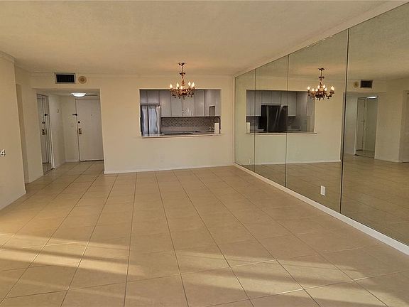 5th image of 3800 S Ocean Dr APT 1707