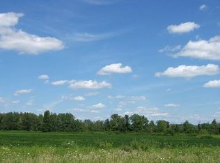 9 Ashley Ln, Allenton, MI 48002