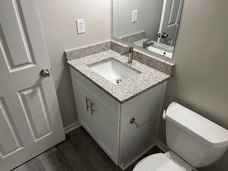 859A Park Pl NE — Photo 11