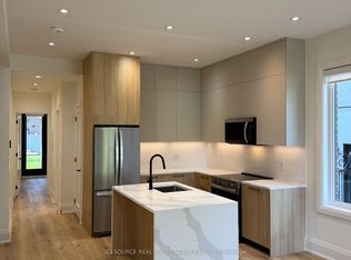 28 Norcross Rd #1, Toronto, ON M3H 2R4