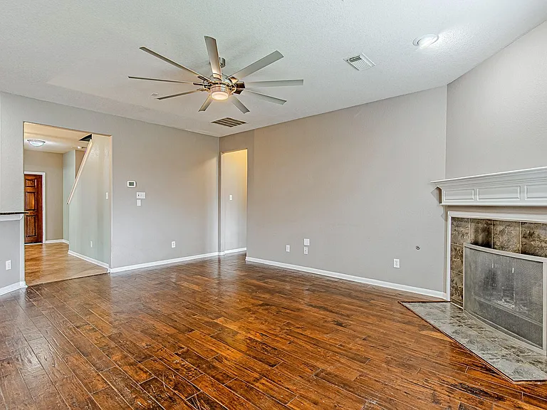 7507 Trail Holw — Photo 18