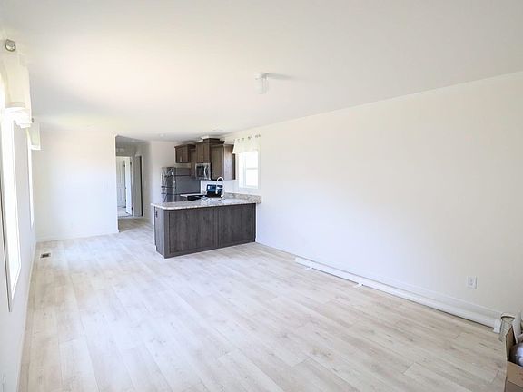 4th image of 800 West Ave N #27