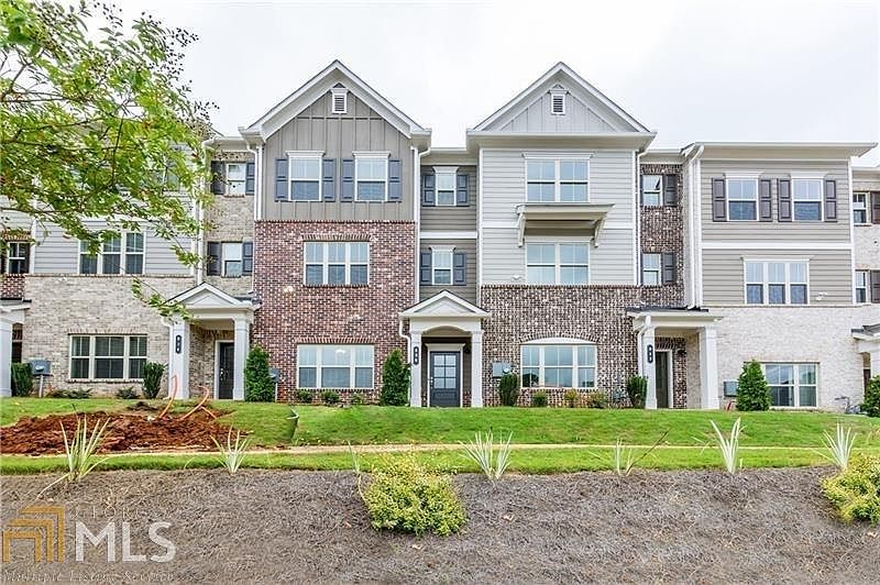 1st image of 880 Caldwell Cir #72