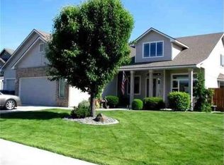 339 Palm Dr, Richland, WA 99352