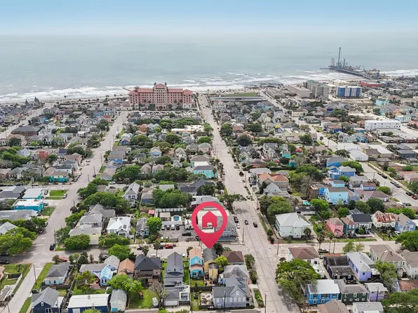 2024 Ursuline St, Galveston, TX 77550