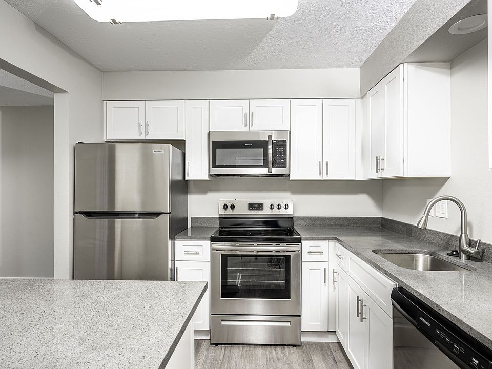 1st image of 11981 SW Center St #67