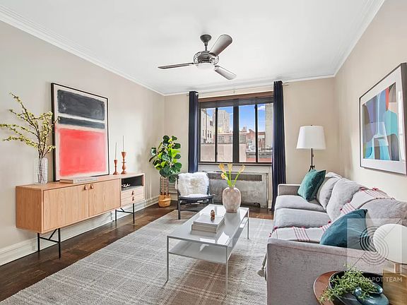3rd image of 255 W 23rd St APT 5GW