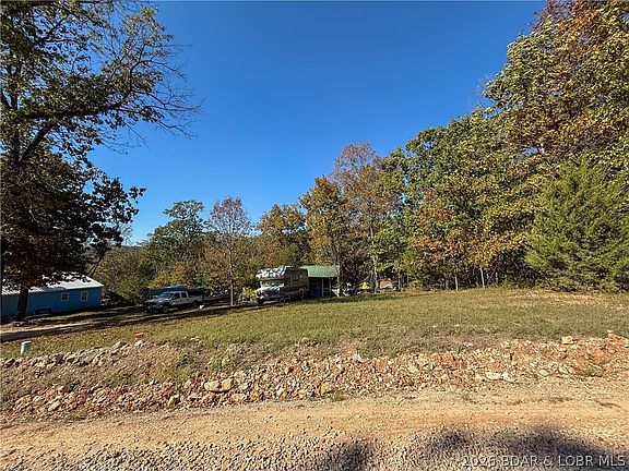 4th image of 39 Wilderness Way